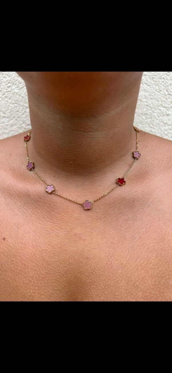 Collier Fleurs Rouges – Image 3