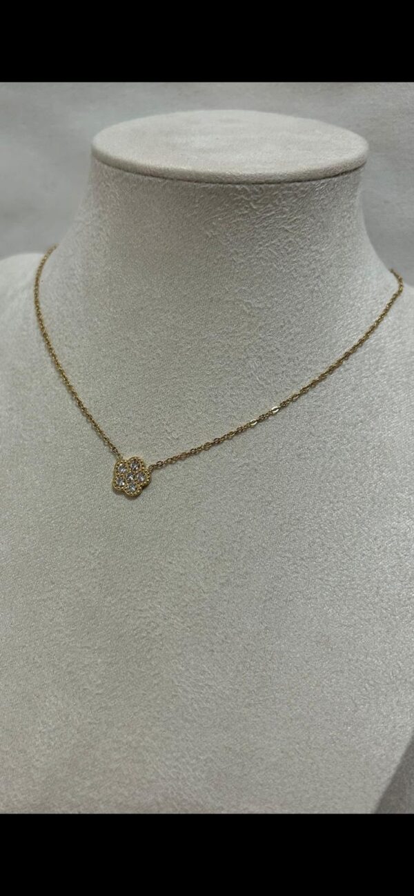 Collier nœud doré - Raffinement discret – Image 2