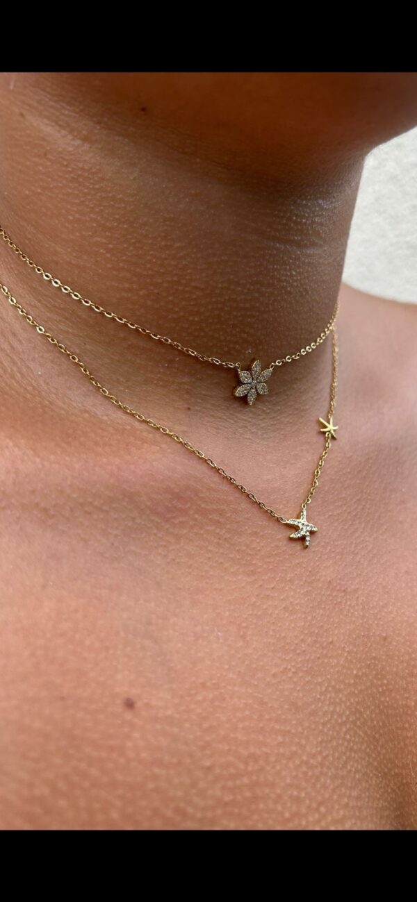 Collier “Fleur Étoilée” – Acier inoxydable doré – Image 2