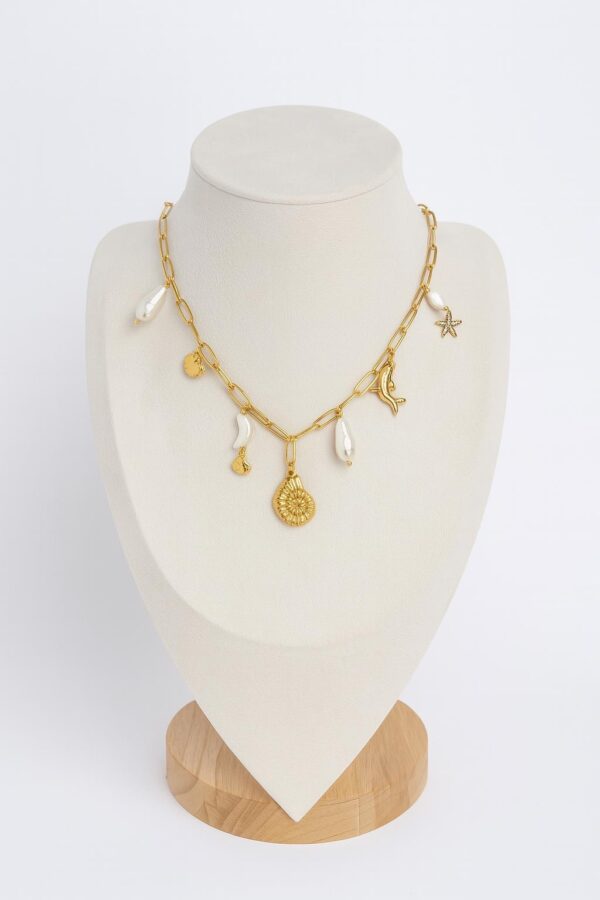 Collier doré “Trésors d’été”